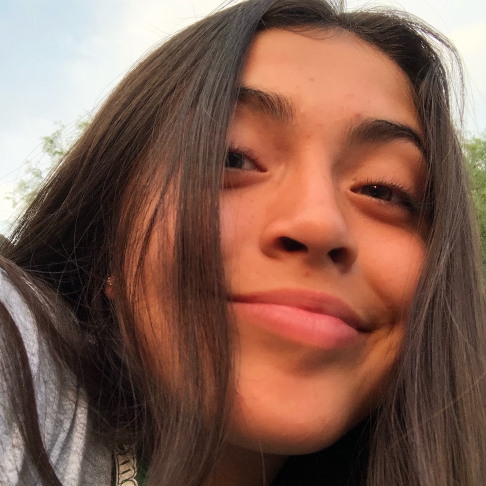 Meet your Posher, Monica